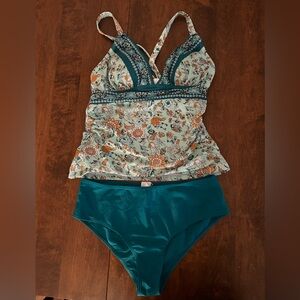Cupshe Tankini Size Large - Orange and Turquoise Floral Print